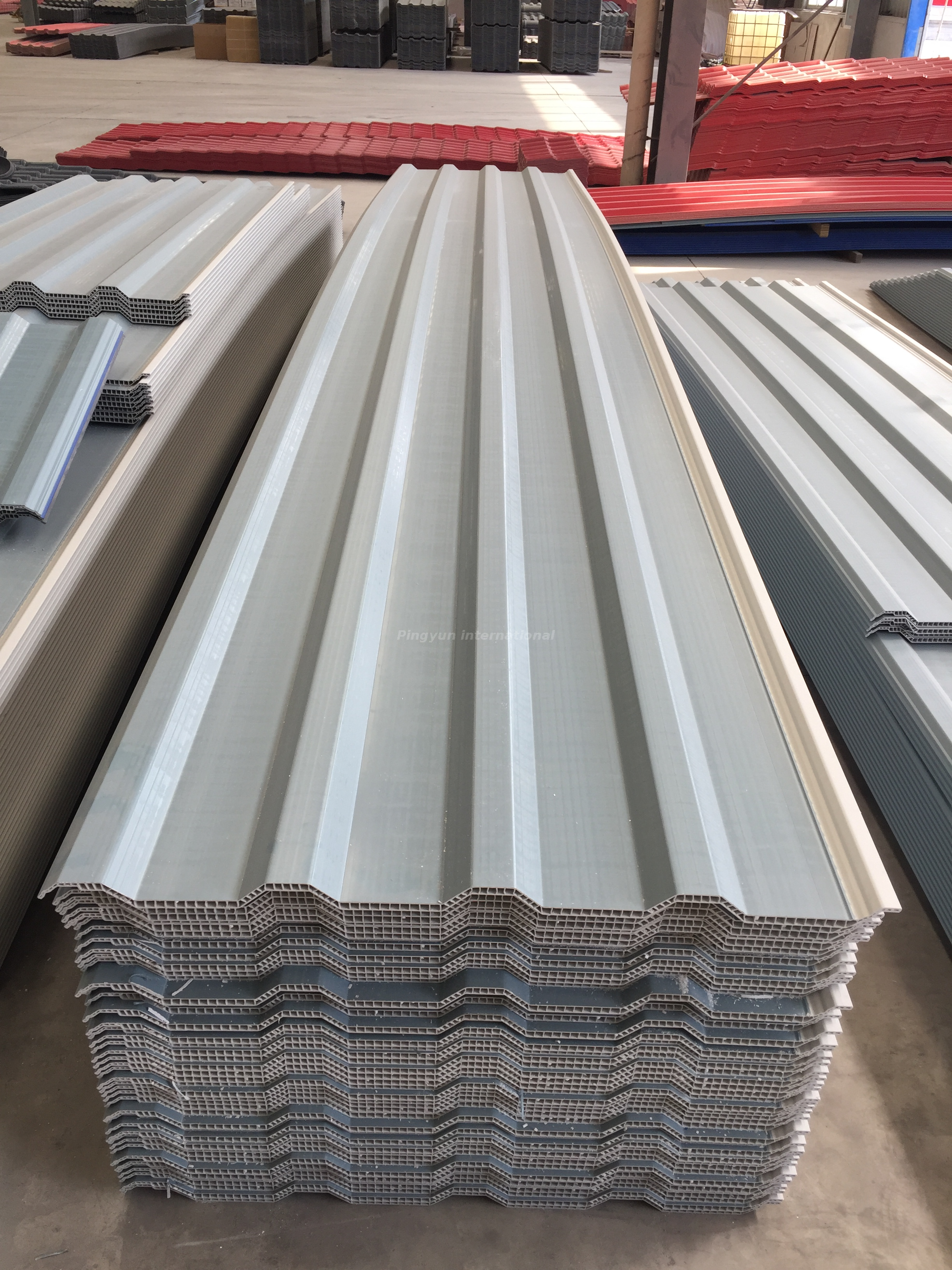 Lightweight Waterproof Exterior Cladding Panel High-Quality PVC Hollow Wall Sheet